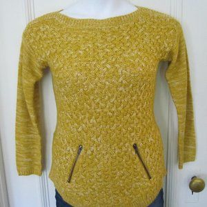 Knit Sweater with Zippers